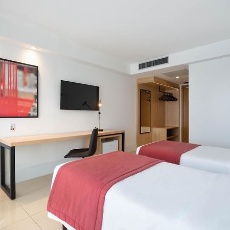 Hotel Ramada By Wyndham Brasilia Alvorada Zewnętrze zdjęcie
